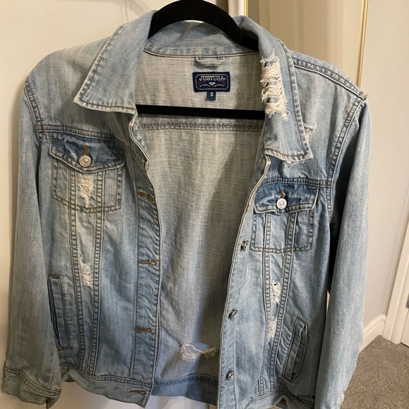 Oversized Distressed Jean Jacket - Picture 1 of 2